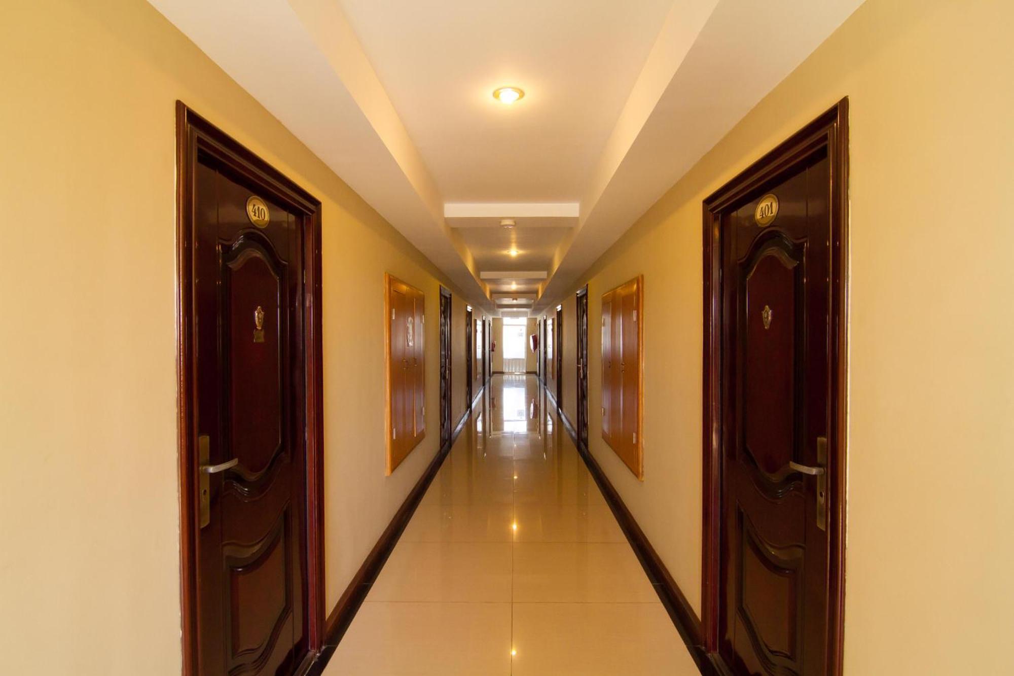 Hotel Yankin Rangun Zewnętrze zdjęcie